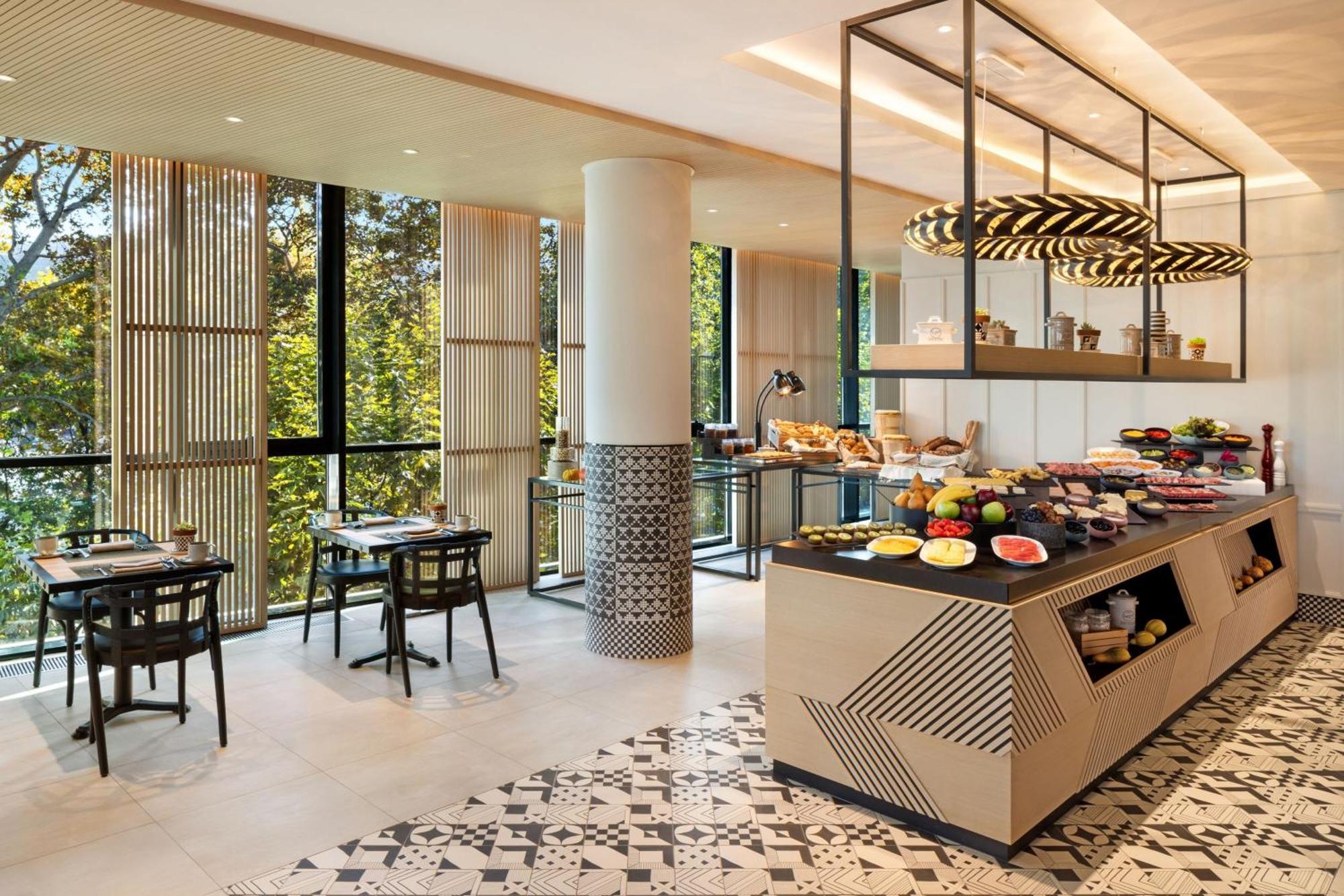 Paragraph Freedom Square, A Luxury Collection Hotel, Tbilisi Exteriör bild