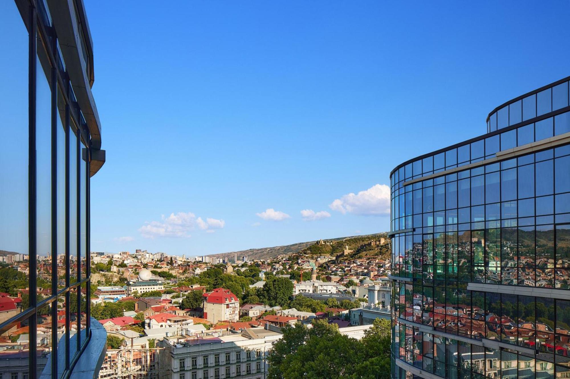 Paragraph Freedom Square, A Luxury Collection Hotel, Tbilisi Exteriör bild