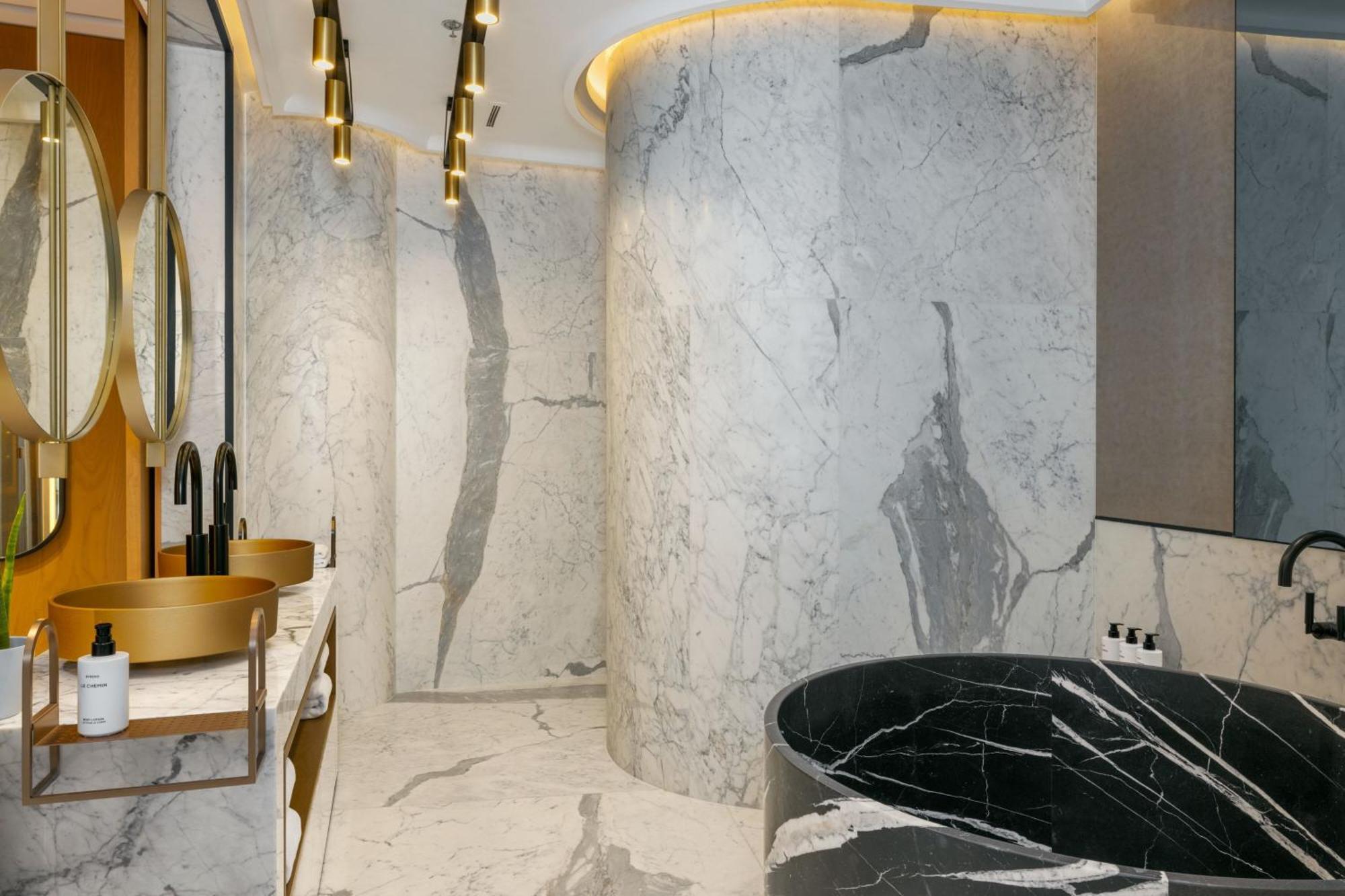 Paragraph Freedom Square, A Luxury Collection Hotel, Tbilisi Exteriör bild